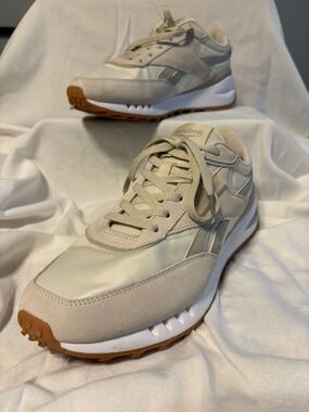 Reebok Beige Suede & Nylon Runner with Gum Sole